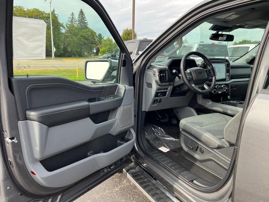 new 2024 Ford F-150 car, priced at $60,251