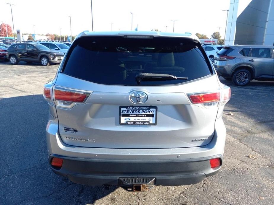 used 2016 Toyota Highlander car, priced at $15,502