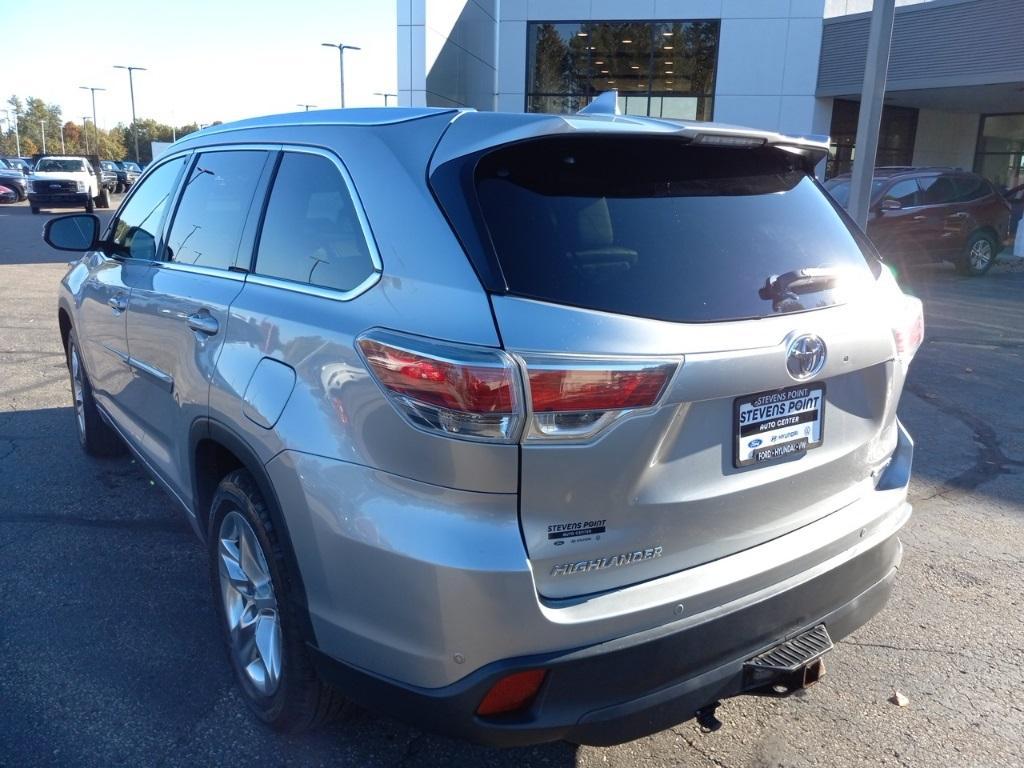 used 2016 Toyota Highlander car, priced at $15,502