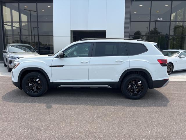 new 2024 Volkswagen Atlas car, priced at $42,998