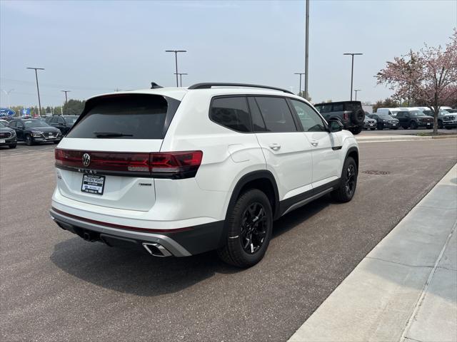 new 2024 Volkswagen Atlas car, priced at $42,998