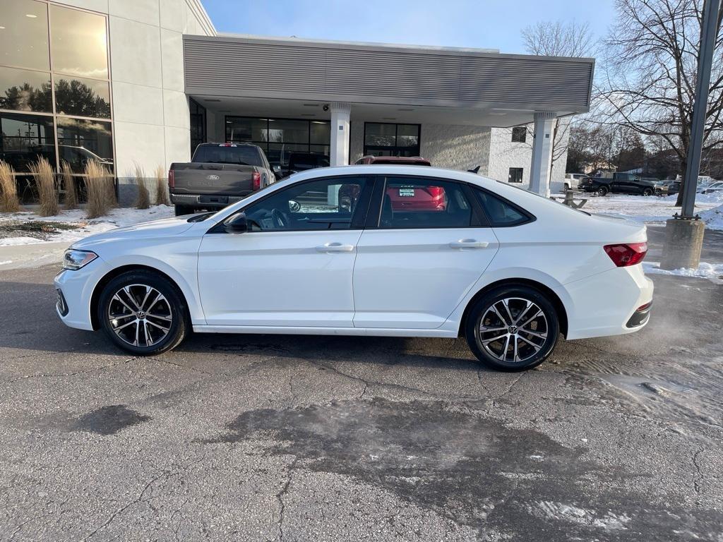 used 2022 Volkswagen Jetta car, priced at $19,112