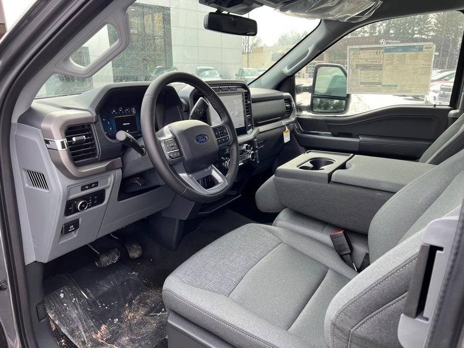 new 2024 Ford F-150 car, priced at $51,382