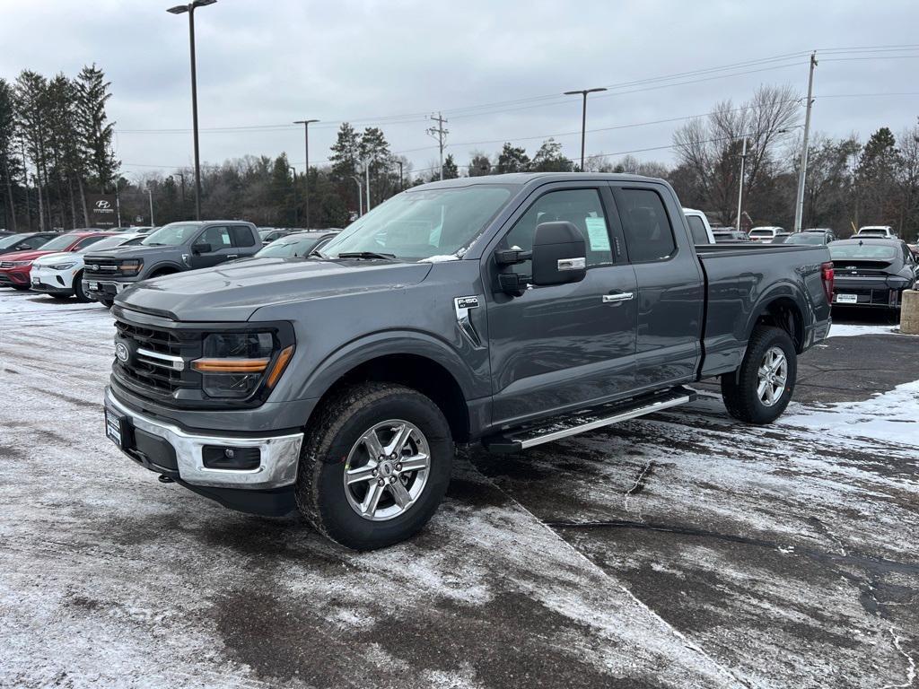 new 2024 Ford F-150 car, priced at $51,382