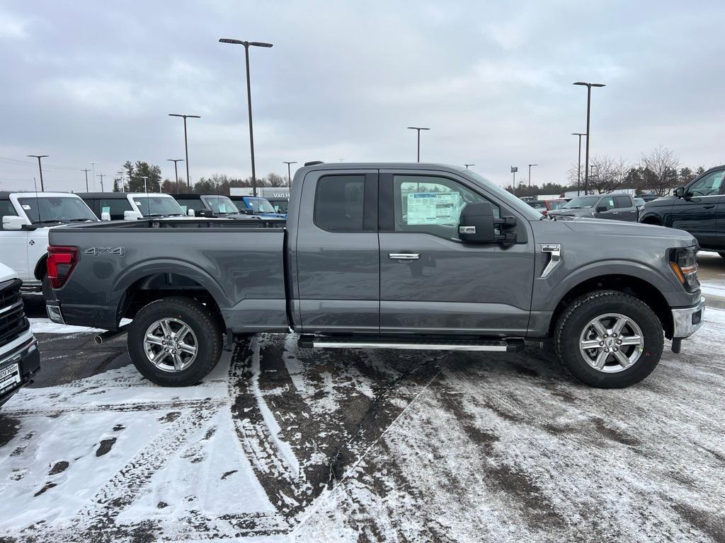 new 2024 Ford F-150 car, priced at $51,382