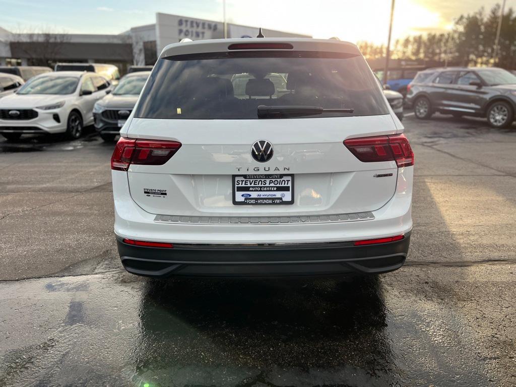 new 2024 Volkswagen Tiguan car, priced at $31,008