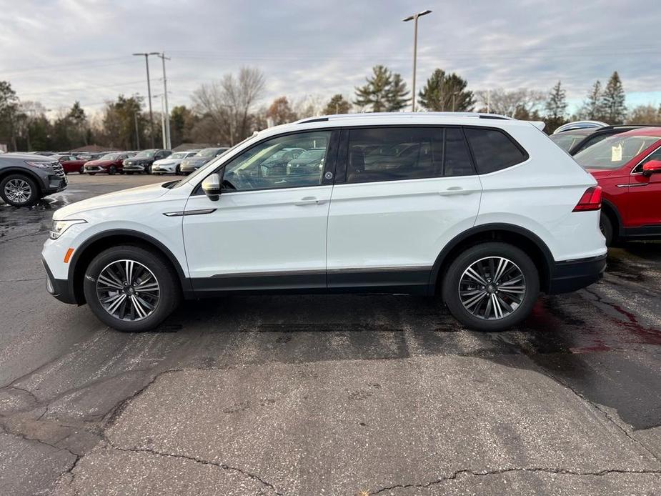 new 2024 Volkswagen Tiguan car, priced at $31,008