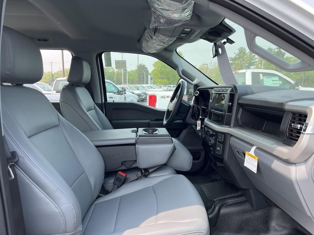 new 2023 Ford F-250 car, priced at $49,945