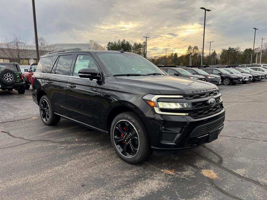 new 2024 Ford Expedition car, priced at $77,422