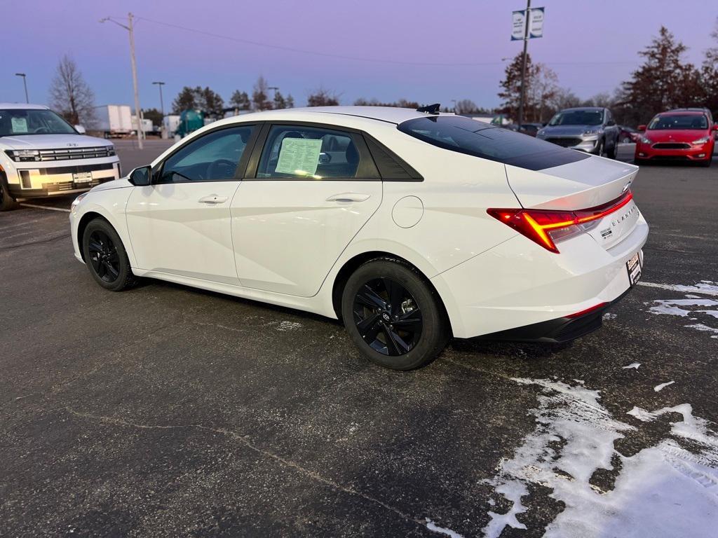 new 2023 Hyundai Elantra HEV car, priced at $23,815