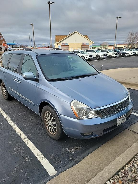 used 2011 Kia Sedona car, priced at $5,395