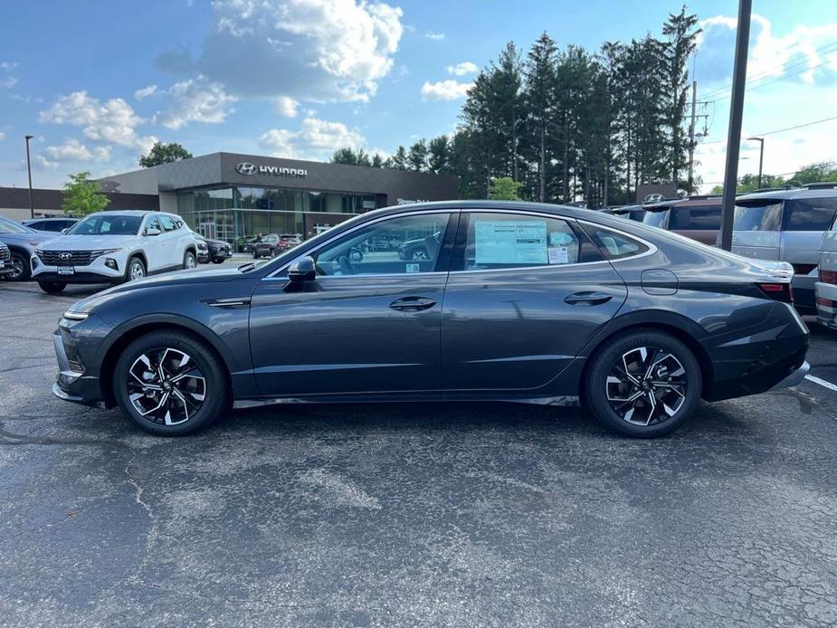 new 2024 Hyundai Sonata car, priced at $27,550