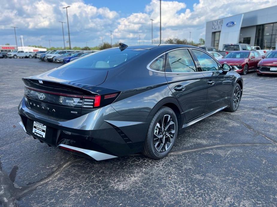 new 2024 Hyundai Sonata car, priced at $27,550