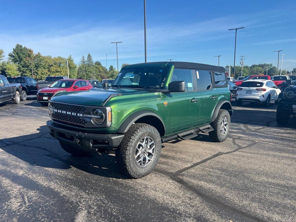 new 2024 Ford Bronco car, priced at $53,255