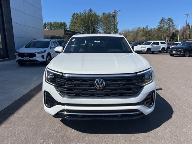 new 2024 Volkswagen Atlas Cross Sport car, priced at $47,076