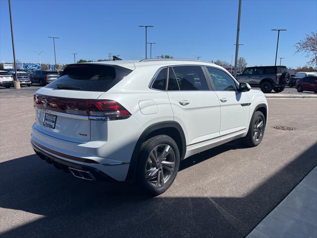 new 2024 Volkswagen Atlas Cross Sport car, priced at $46,576