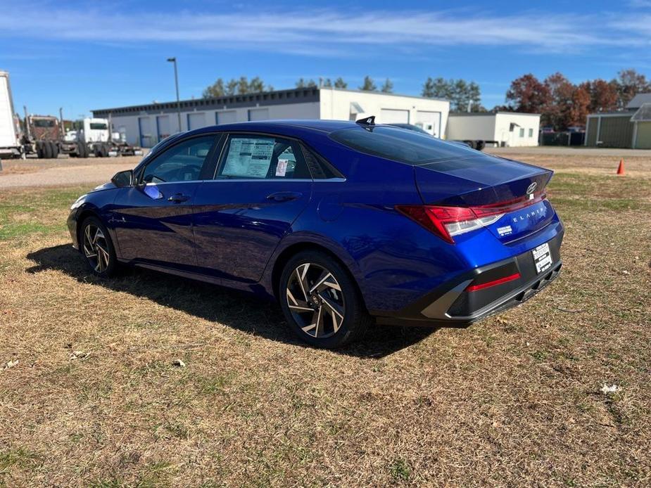 new 2025 Hyundai Elantra car, priced at $25,431