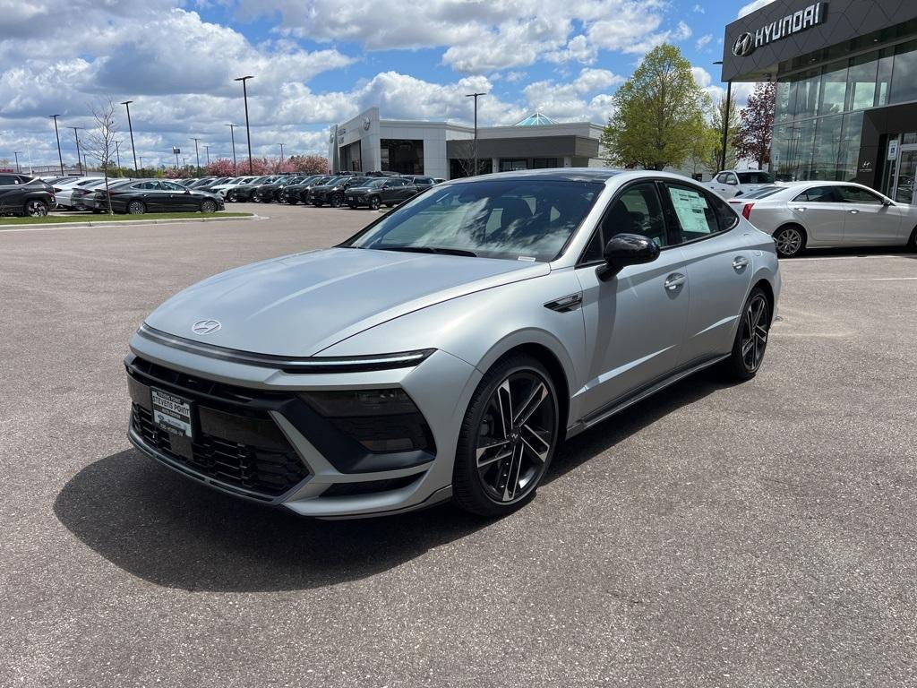 new 2024 Hyundai Sonata car, priced at $34,139