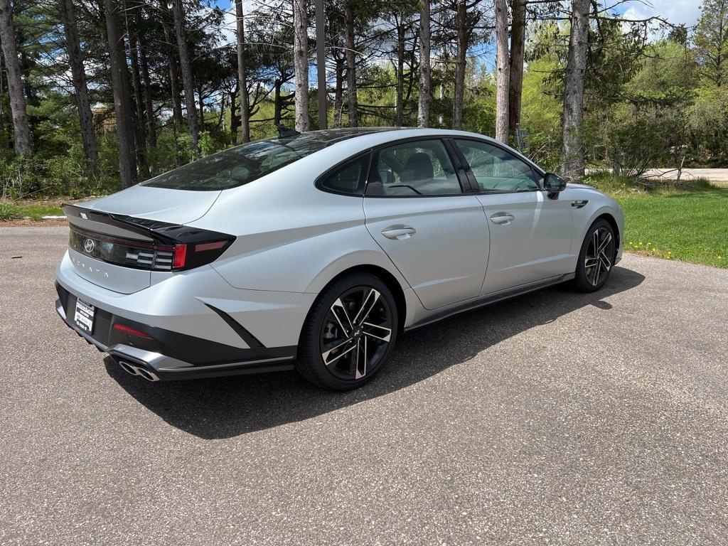 new 2024 Hyundai Sonata car, priced at $34,139