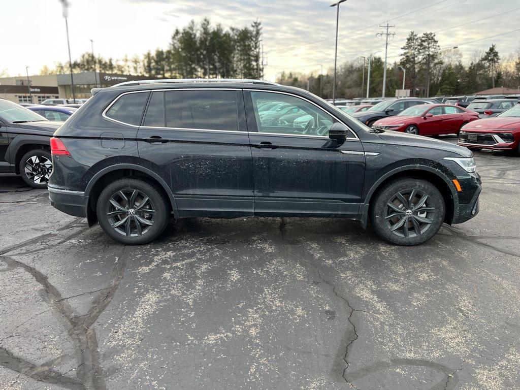 new 2024 Volkswagen Tiguan car, priced at $32,843