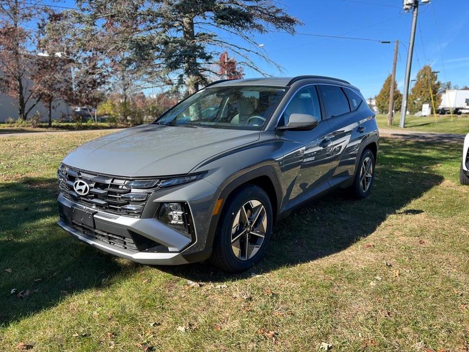 new 2025 Hyundai Tucson car, priced at $30,504