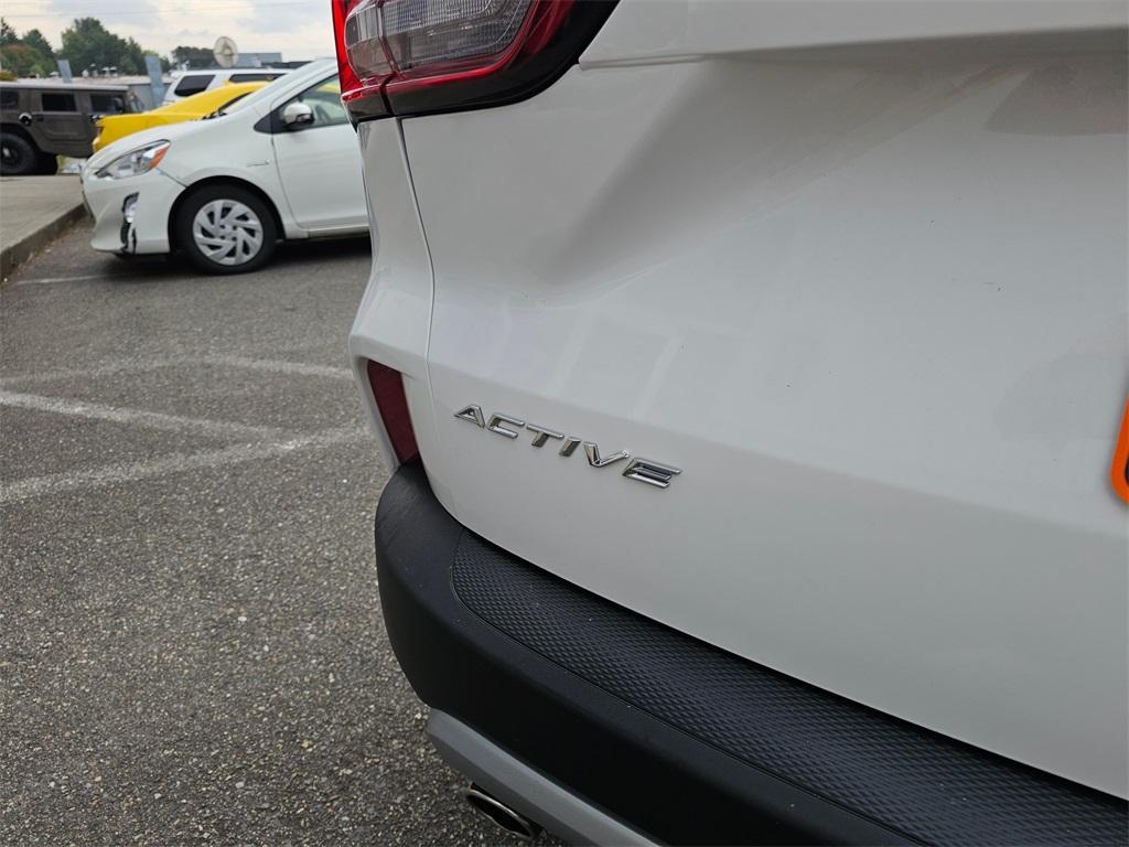 used 2023 Ford Escape car, priced at $14,588