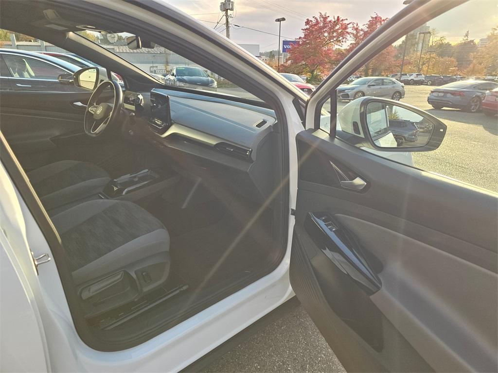 used 2022 Volkswagen ID.4 car, priced at $18,980