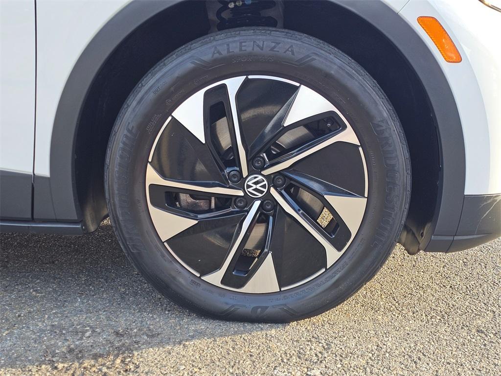 used 2022 Volkswagen ID.4 car, priced at $18,980