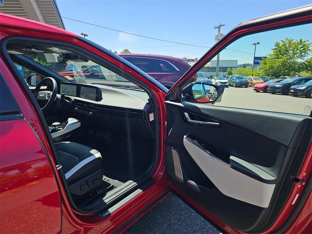 used 2023 Kia EV6 car, priced at $27,980