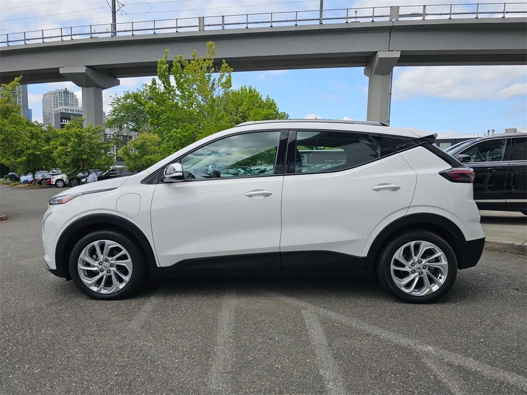 used 2022 Chevrolet Bolt EUV car, priced at $17,980