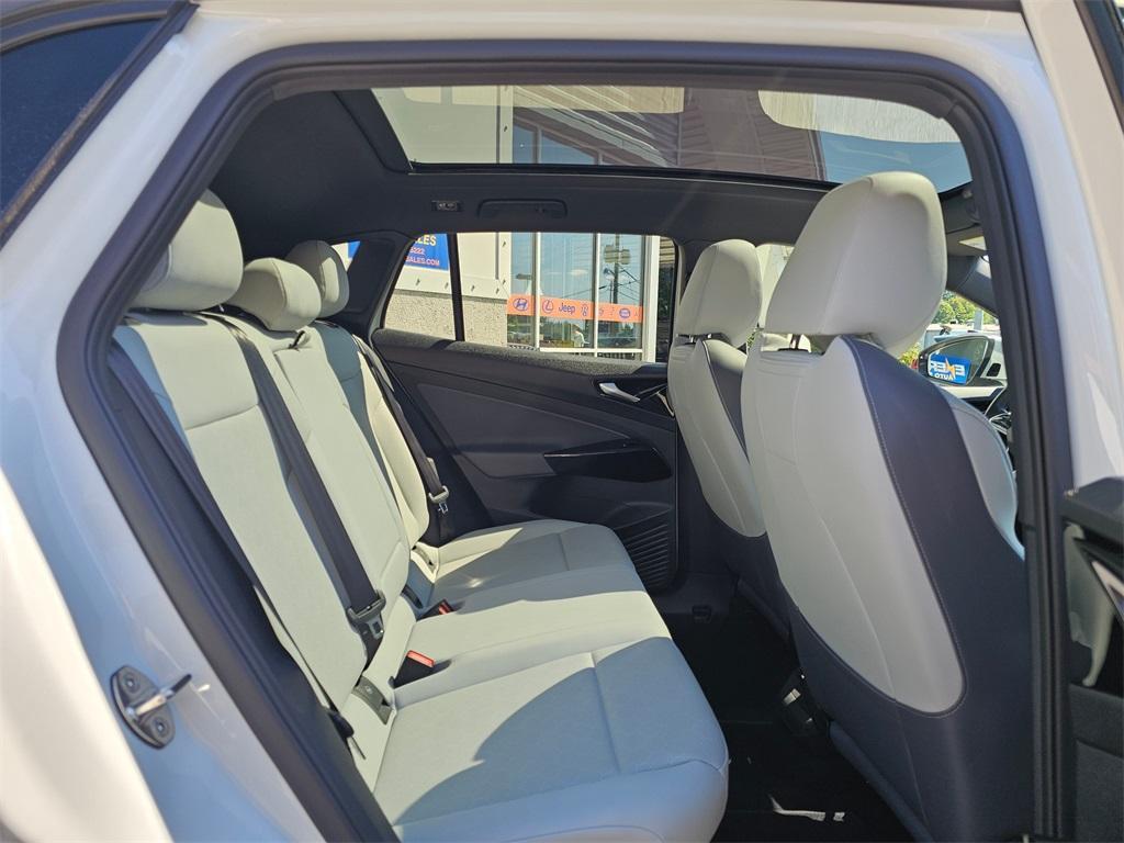 used 2021 Volkswagen ID.4 car, priced at $18,980