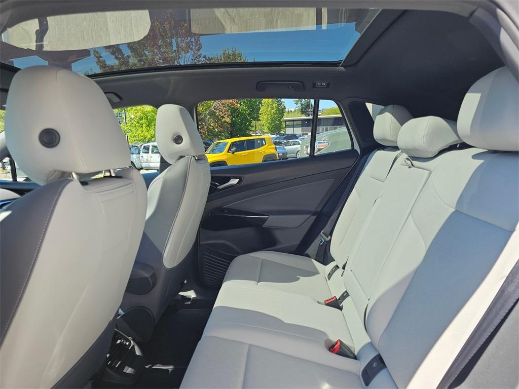 used 2021 Volkswagen ID.4 car, priced at $18,980