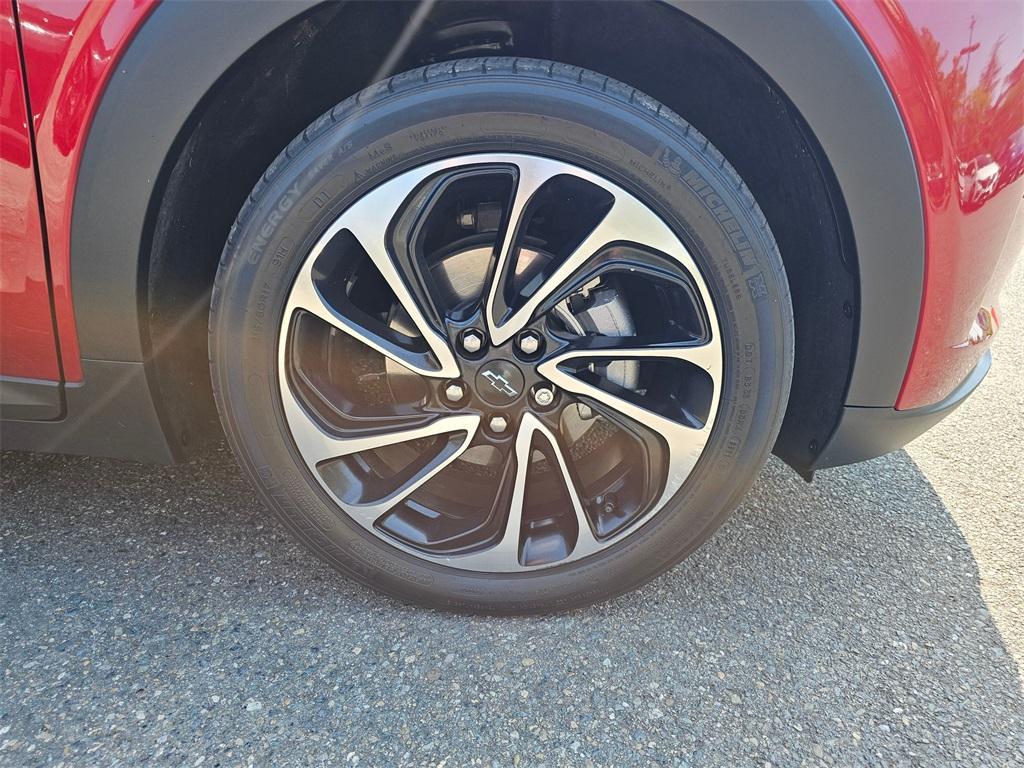 used 2022 Chevrolet Bolt EUV car, priced at $19,580