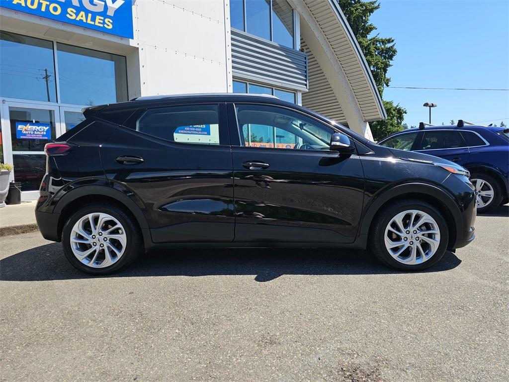used 2022 Chevrolet Bolt EUV car, priced at $17,880