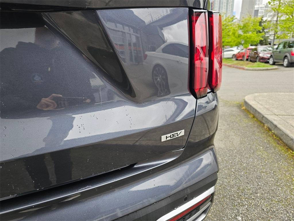 used 2023 Kia Sorento Hybrid car, priced at $30,880