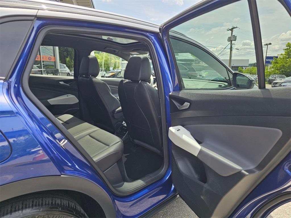 used 2021 Volkswagen ID.4 car, priced at $16,980
