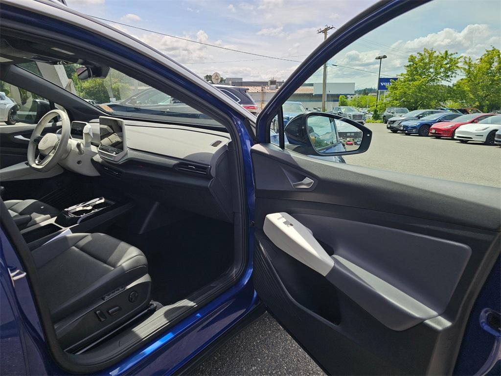 used 2021 Volkswagen ID.4 car, priced at $16,980