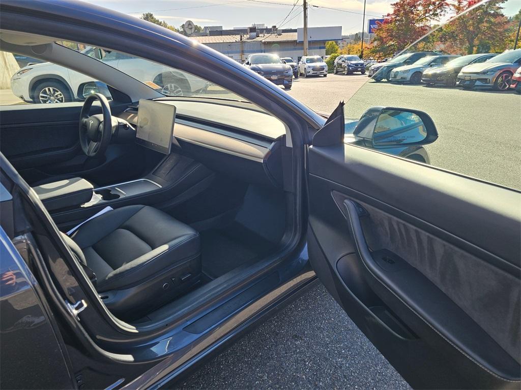 used 2021 Tesla Model 3 car, priced at $22,880