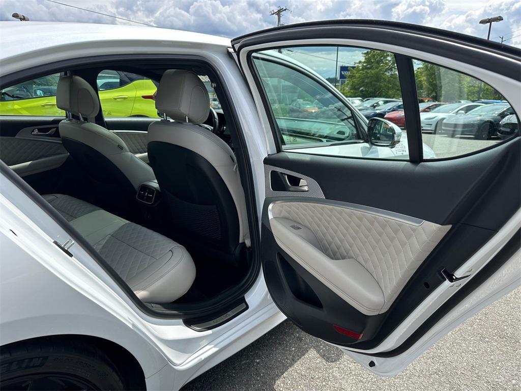 used 2022 Genesis G70 car, priced at $35,980