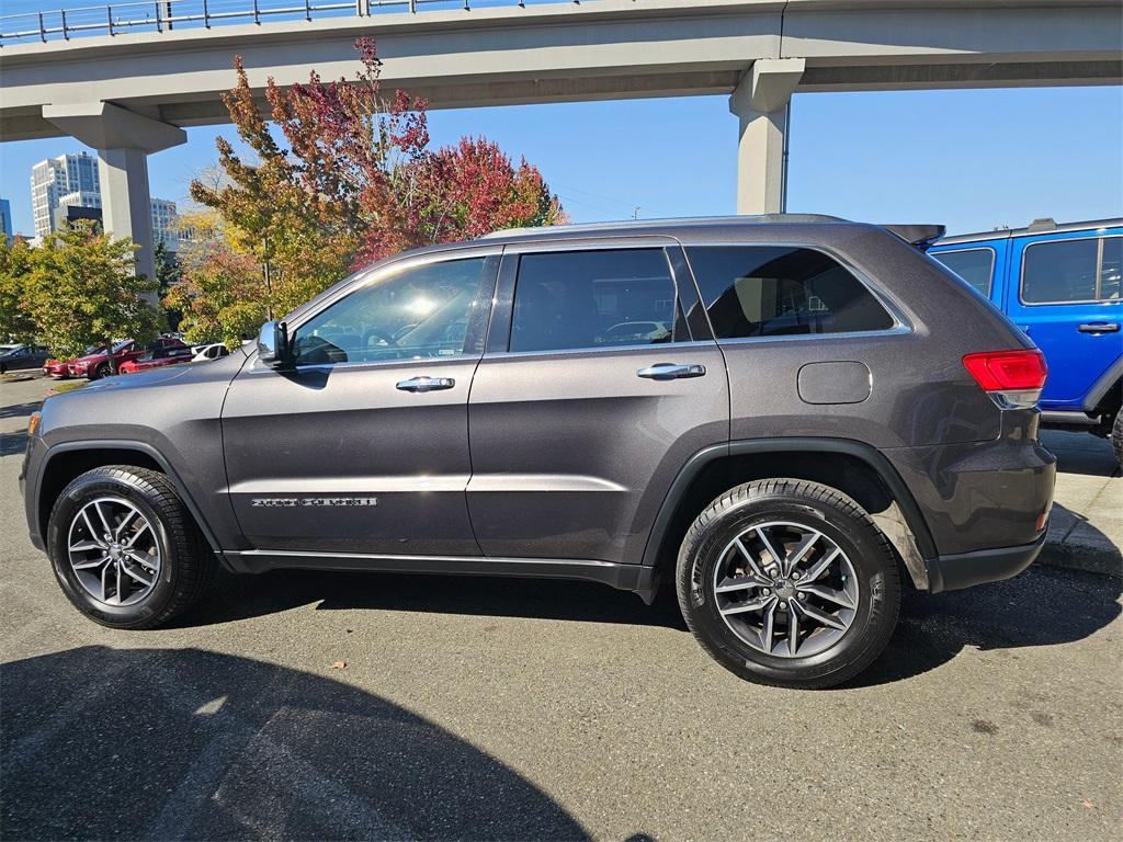 used 2017 Jeep Grand Cherokee car, priced at $12,488