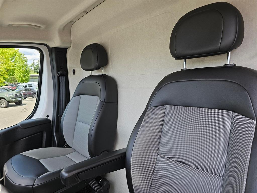 used 2023 Ram ProMaster 2500 car, priced at $31,980