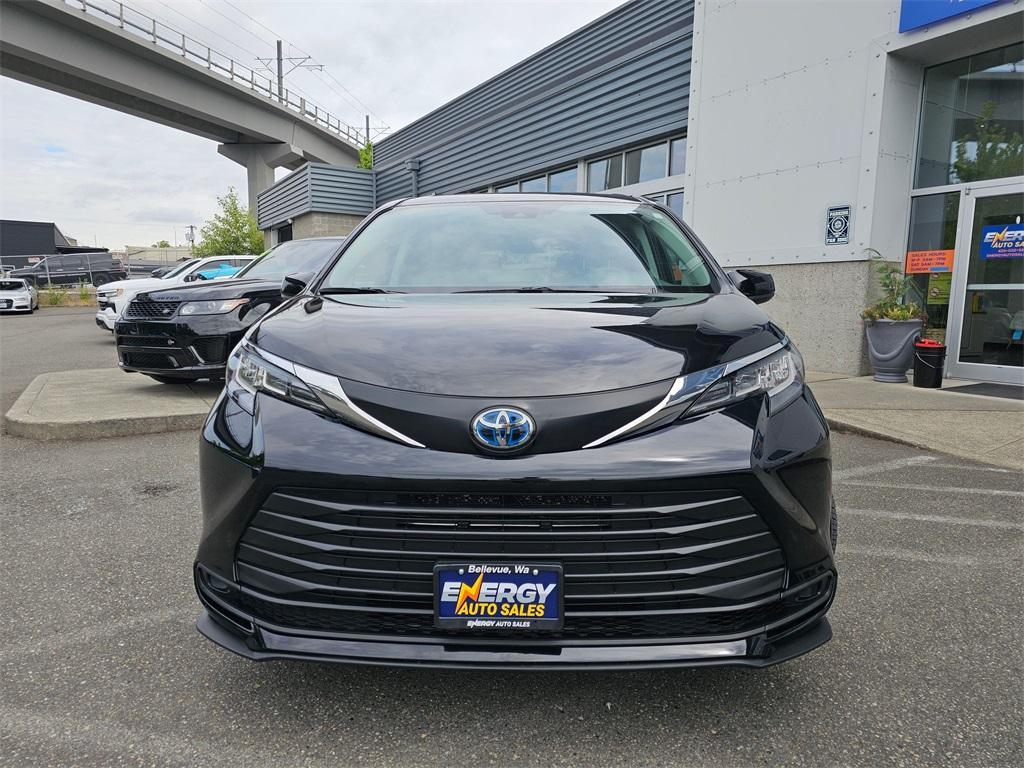 used 2023 Toyota Sienna car, priced at $39,850