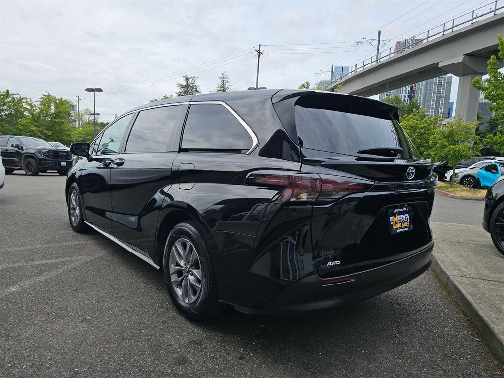 used 2023 Toyota Sienna car, priced at $39,850