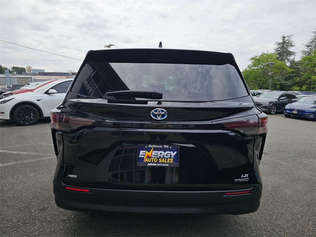 used 2023 Toyota Sienna car, priced at $39,850