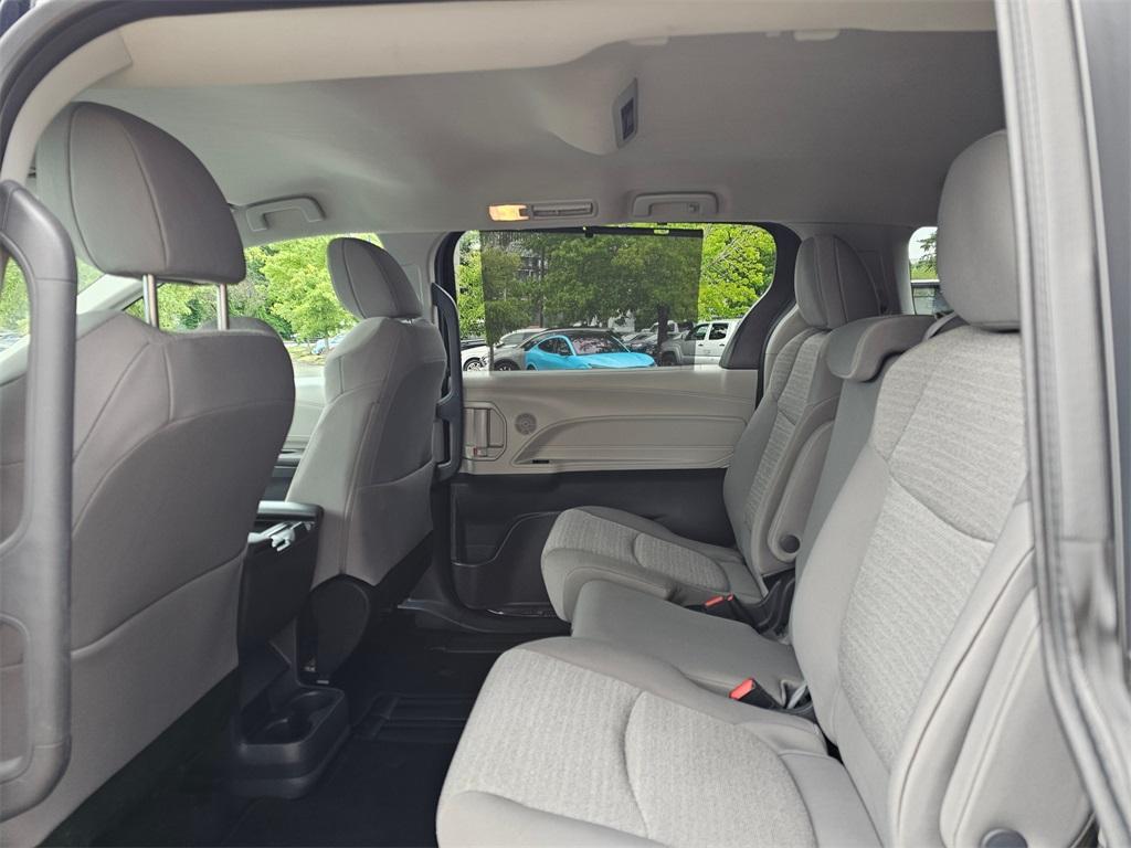 used 2023 Toyota Sienna car, priced at $39,850