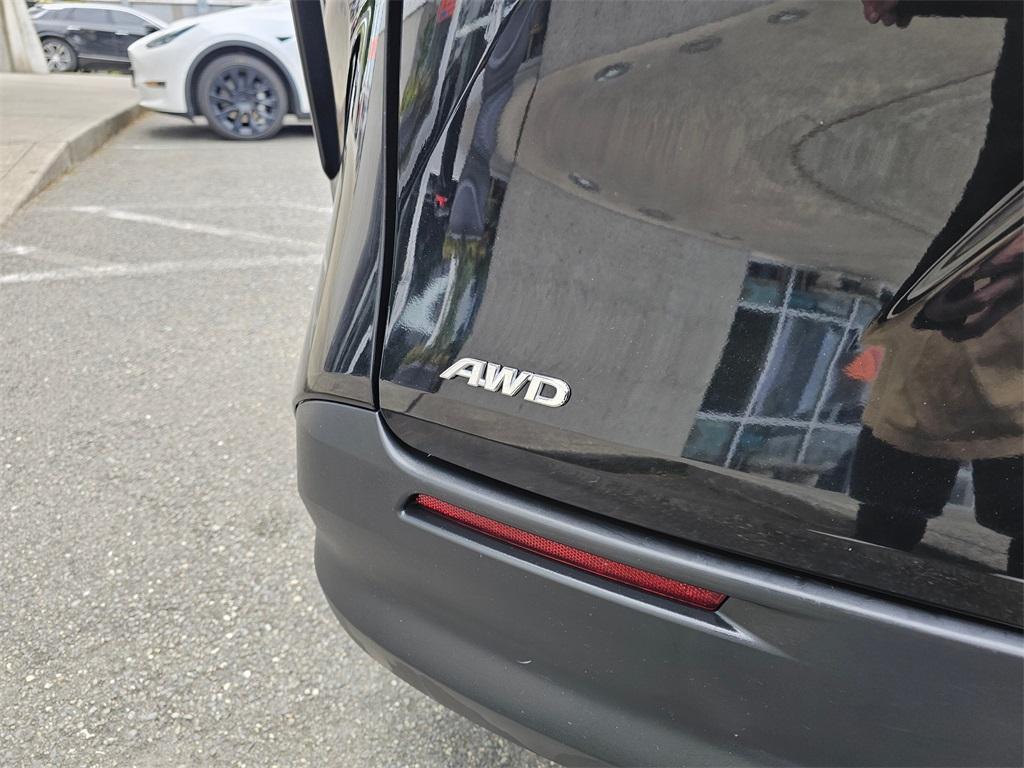used 2023 Toyota Sienna car, priced at $39,850