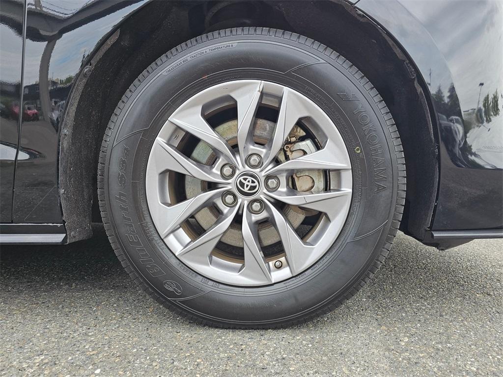 used 2023 Toyota Sienna car, priced at $39,850