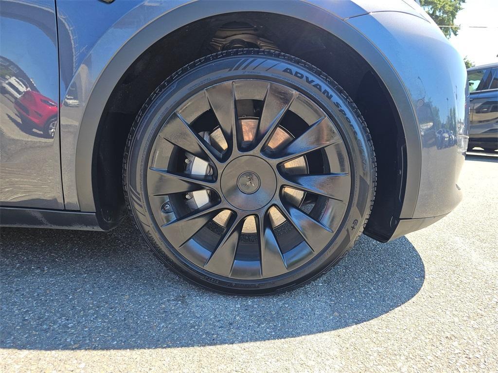 used 2021 Tesla Model Y car, priced at $27,988
