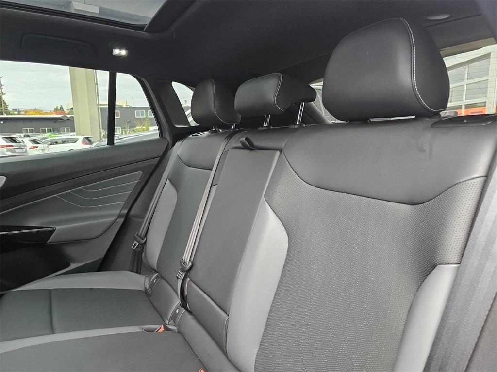 used 2024 Volkswagen ID.4 car, priced at $25,980