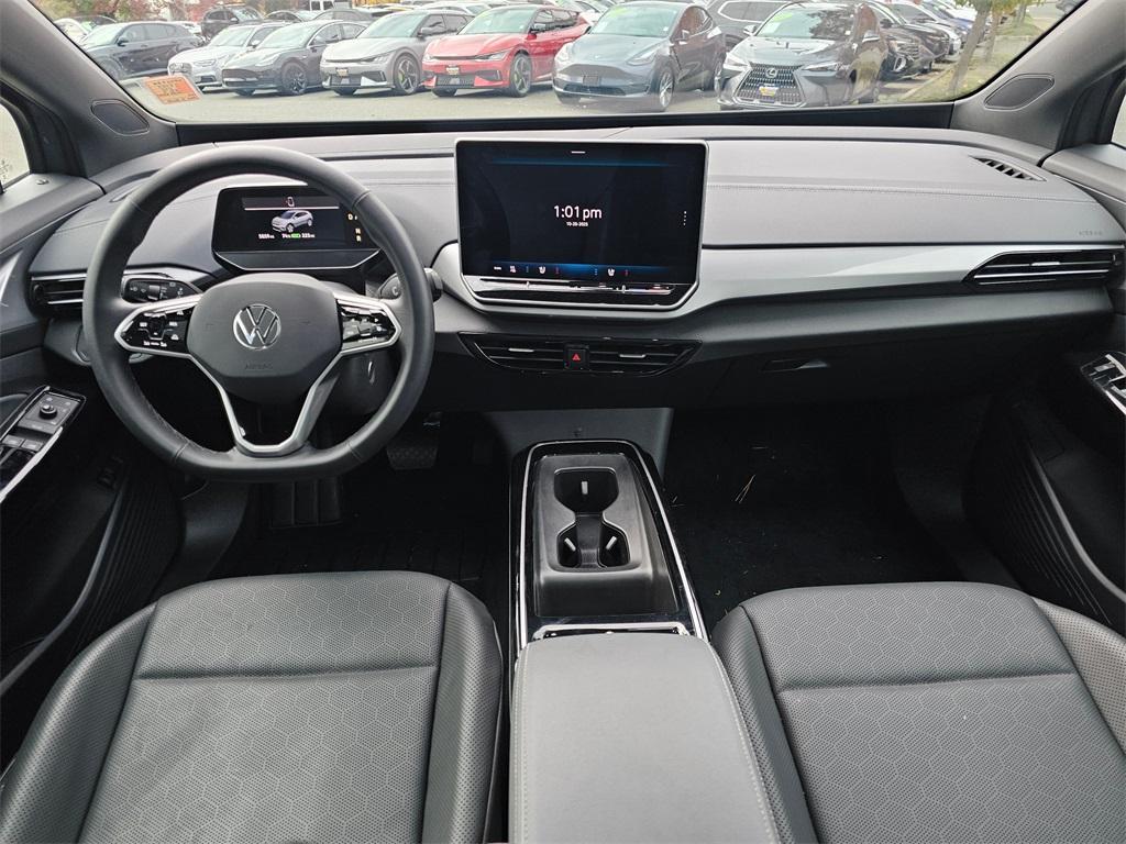 used 2024 Volkswagen ID.4 car, priced at $25,980